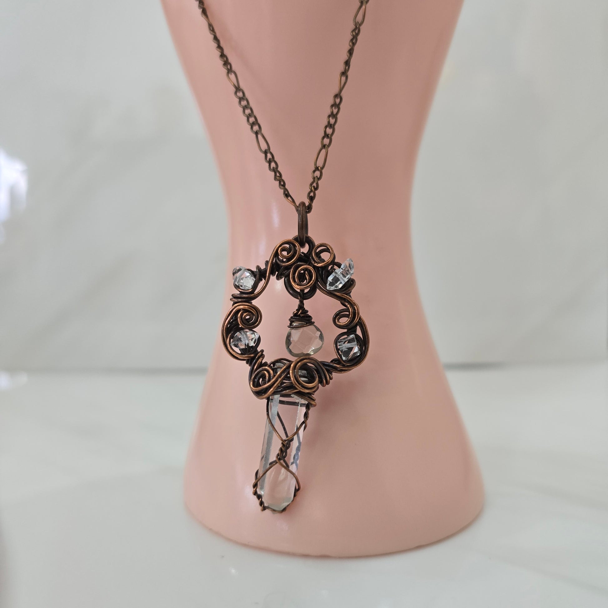 Swirling quartz pendant