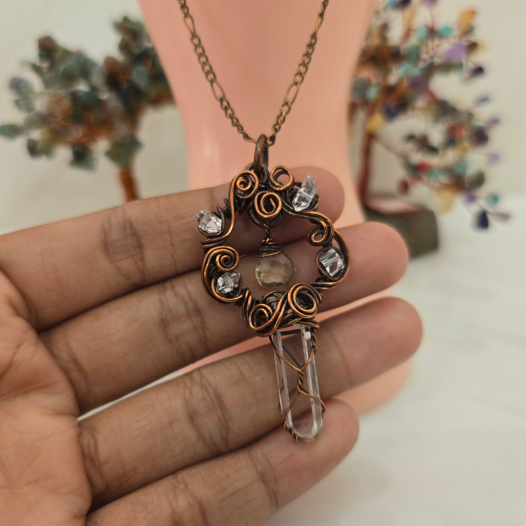 Swirling quartz pendant